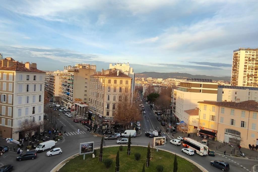 Vue Mer Et Et Notre Dame Centre Ville Avec Balcon Et Parking Marsylia Zewnętrze zdjęcie