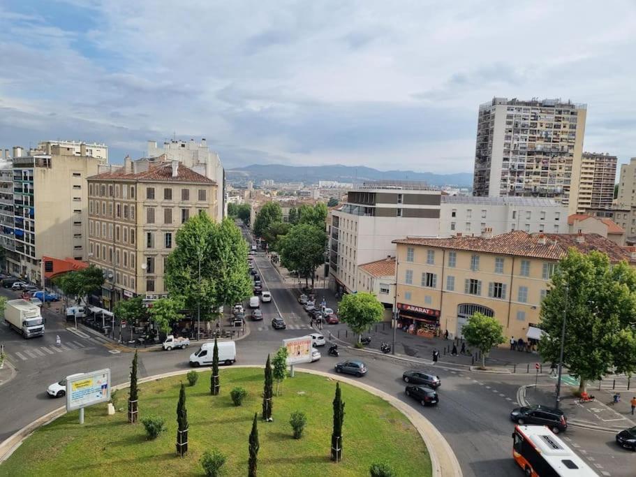 Vue Mer Et Et Notre Dame Centre Ville Avec Balcon Et Parking Marsylia Zewnętrze zdjęcie